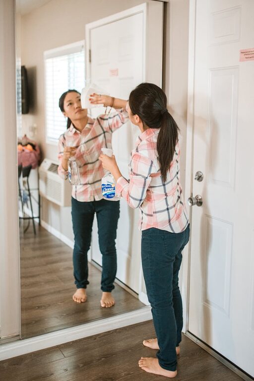 Simple Ways to Make Household Chores More Manageable